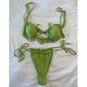 ZAFUL Ribbed Cutout Tie Side String Bikini Swimwear - Green M